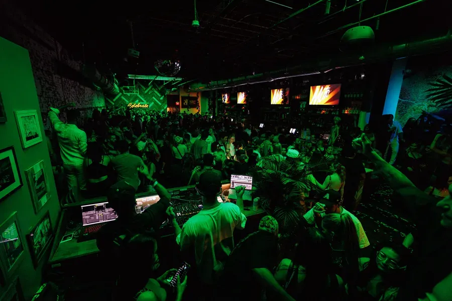 A full room across the floor